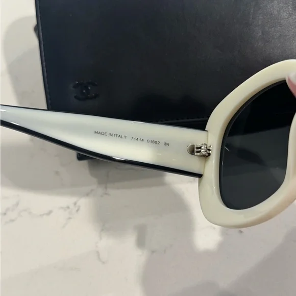 CHANEL Cream Sunglasses - Picture 3 of 6